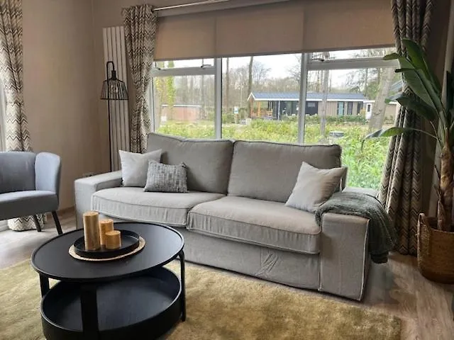 Modern Chalet, Family Oriented Near The Forest And * Harderwijk