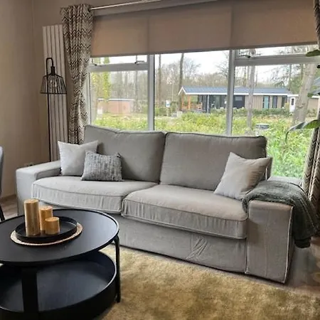 Modern Chalet, Family Oriented Near The Forest And * Harderwijk